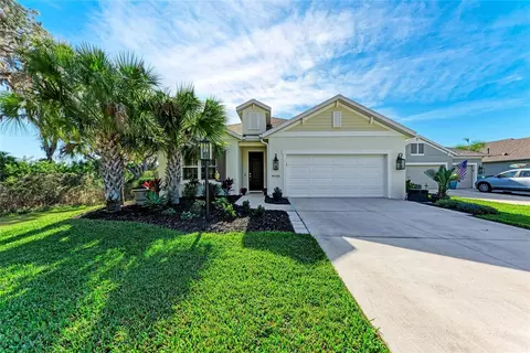 4446 Rustling Pines Ter, Parrish, FL 34219