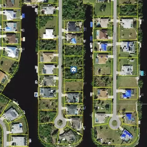 4458 Bayview St, Port Charlotte, FL 33948
