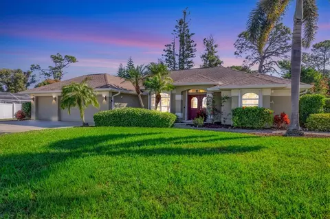 931 Piedmont Rd, Venice, FL 34293
