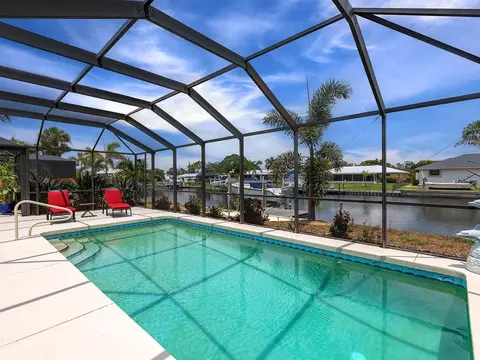 18302 Burkholder Cir, Port Charlotte, FL 33948