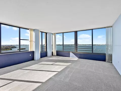 770 S Palm Ave #1201, Sarasota, FL 34236