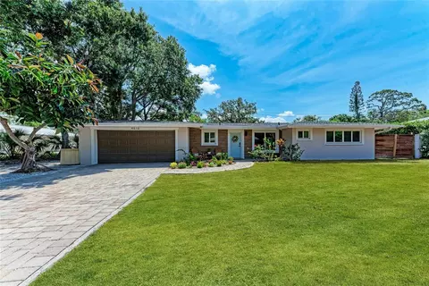 4616 Leeta Ln, Sarasota, FL 34234