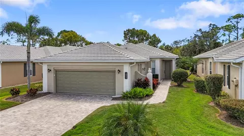 1833 Lancashire Dr, Venice, FL 34293