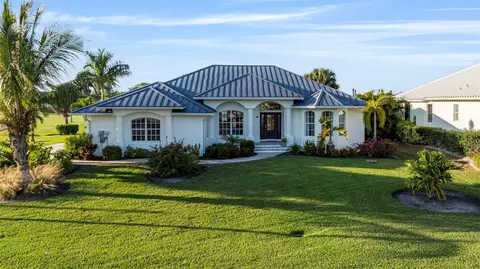 495 Coral Creek Dr, Placida, FL 33946