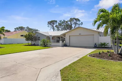 201 Cavallini Dr, Nokomis, FL 34275