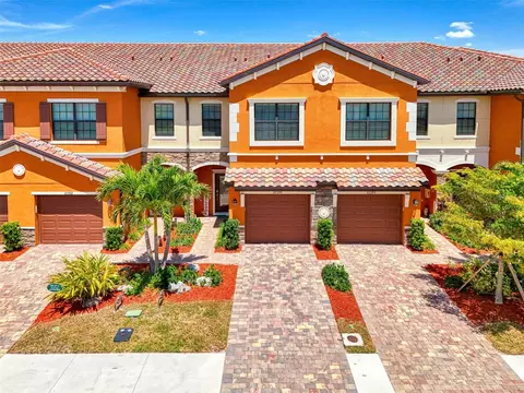 20390 Lagente Cir, Venice, FL 34293