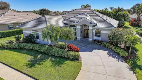 828 Dahoon Cir, Venice, FL 34293