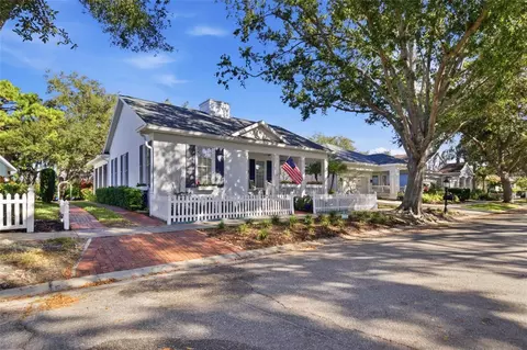 494 Meadow Sweet Cir, Osprey, FL 34229