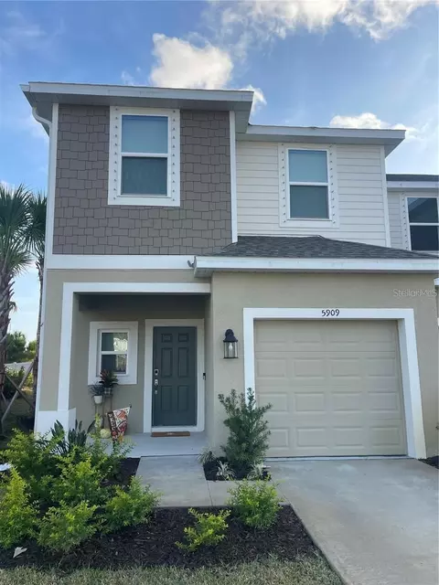 5909 Biscotti St, Nokomis, FL 34275