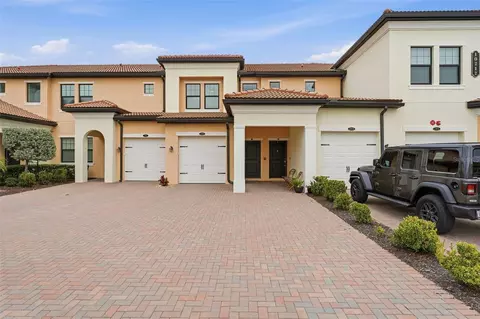 10212 Staggerbush Dr #202, Venice, FL 34293