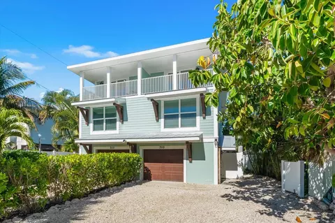 355 Calle Miramar, Sarasota, FL 34242