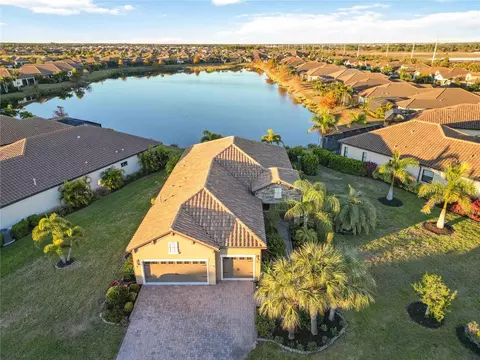 26777 Weiskopf Dr, Englewood, FL 34223