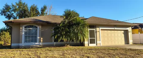 3786 N Cranberry Blvd, North Port, FL 34286