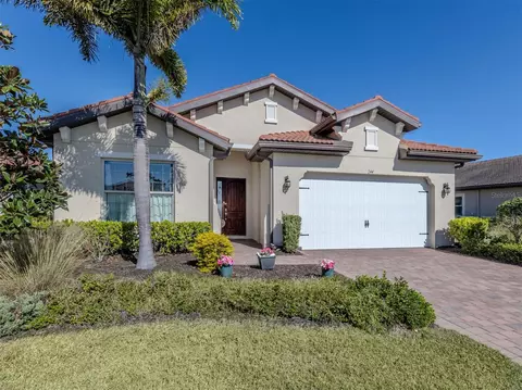 244 Maraviya Blvd, Nokomis, FL 34275