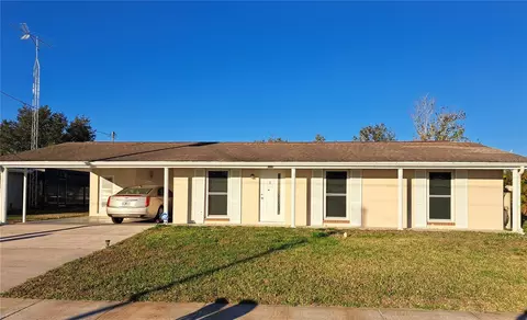 6329 Malaluka Rd, North Port, FL 34287