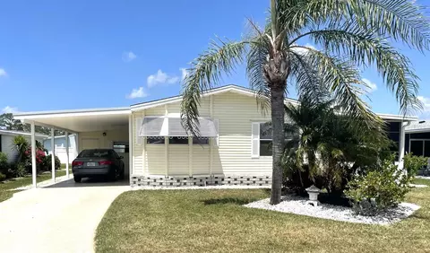 537 Amberjack Dr, North Port, FL 34287