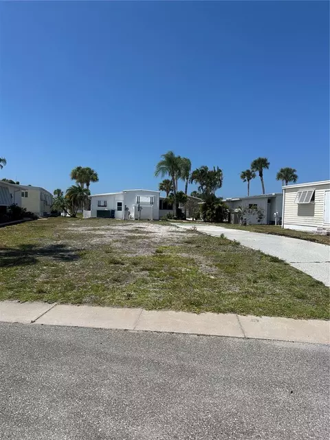 530 Water Lily Dr, Venice, FL 34293