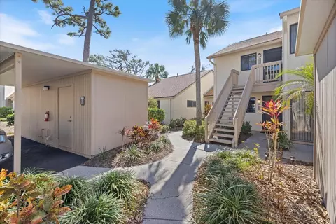 668 Bird Bay Cir #17, Venice, FL 34285