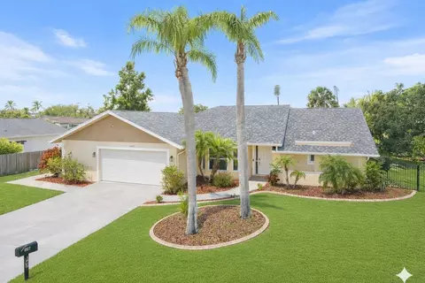 1627 Del Monte Ct, Venice, FL 34293