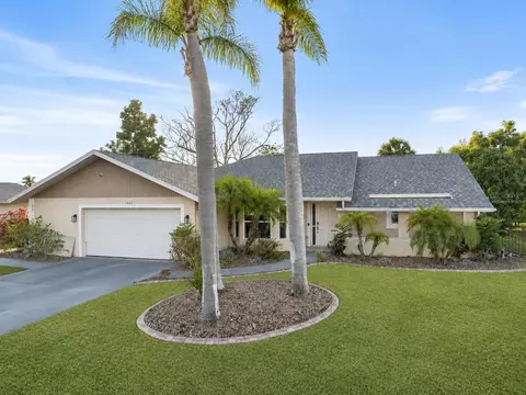 1627 Del Monte Ct, Venice, FL 34293