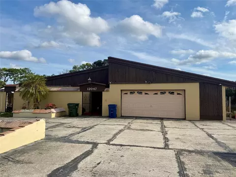 12047 De Leon Dr, North Port, FL 34287
