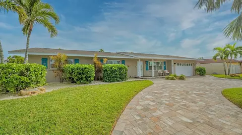 1109 De Narvaez Ave, Bradenton, FL 34209