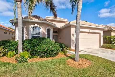 121 Amora Ave, Venice, FL 34285