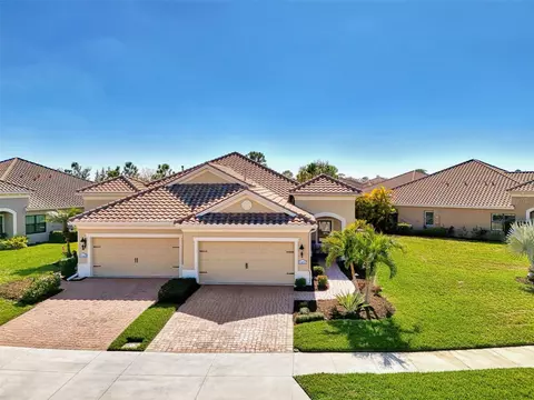 11452 Okaloosa Dr, Venice, FL 34293