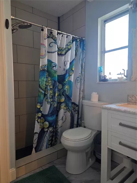 Bath - 441 Coronado Rd, Venice, FL 34293 photo 2 of 2