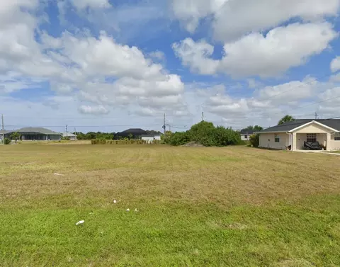 303 Boundary Blvd, Rotonda West, FL 33947