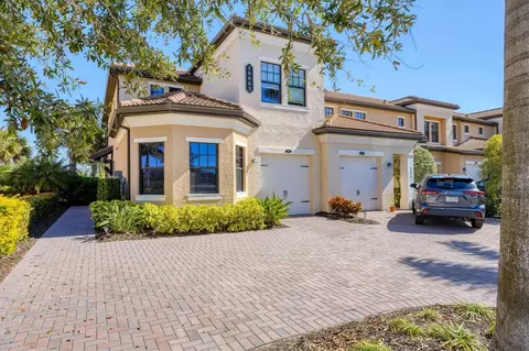 10063 Crooked Creek Dr #101, Venice, FL 34293