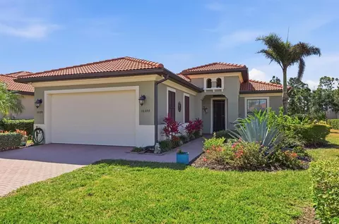 10399 Medjool Dr, Venice, FL 34293