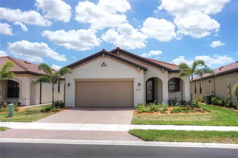 24273 Spartina Dr, Venice, FL 34293