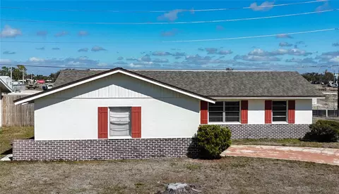 637 Michigan Dr N, Venice, FL 34293