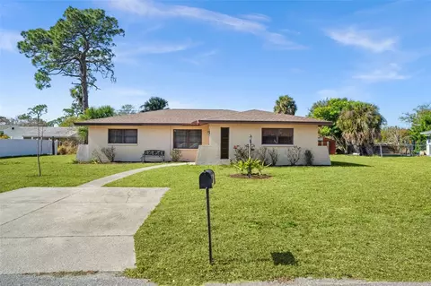 3264 Virginia Rd, Venice, FL 34293