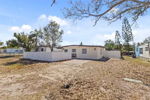 1707 Scotties Pl, Nokomis, FL 34275