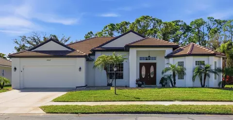 4967 Wild Daisy Ln, Venice, FL 34293