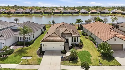 1675 Still River Dr, Venice, FL 34293
