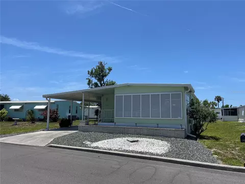 958 Cortina Blvd, Venice, FL 34285