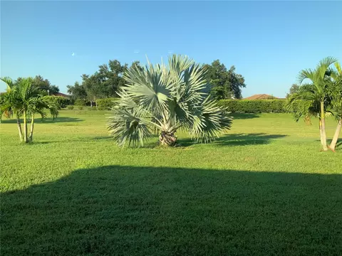 Exterior - 20675 Romagna Pl, Venice, FL 34293 photo 2 of 7