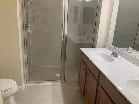 Bath - 20675 Romagna Pl, Venice, FL 34293 photo 2 of 4
