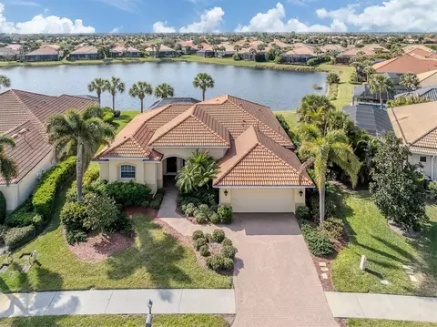 193 Montelluna Dr, North Venice, FL 34275