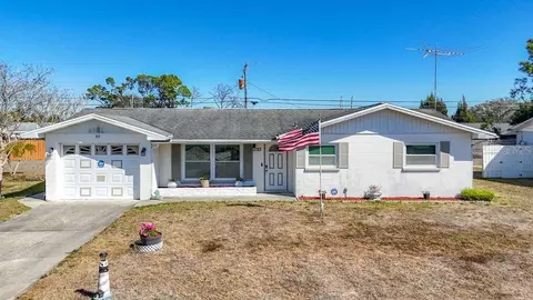 313 Granada Blvd, North Port, FL 34287