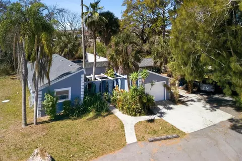2512 16th Avenue Dr E, Bradenton, FL 34208