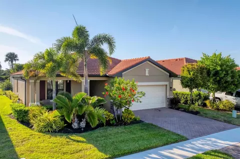 10113 Colubrina Dr, Venice, FL 34293