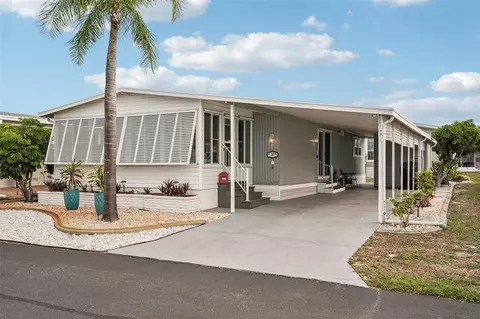 10 Coronado Dr, Englewood, FL 34223