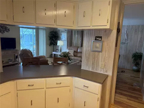 741 Iris Dr, Venice, FL 34293 photo 9