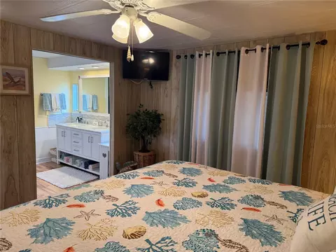741 Iris Dr, Venice, FL 34293 photo 15