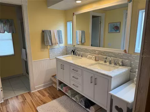 741 Iris Dr, Venice, FL 34293 photo 16