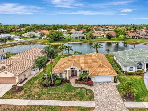 5061 Seagrass Dr, Venice, FL 34293